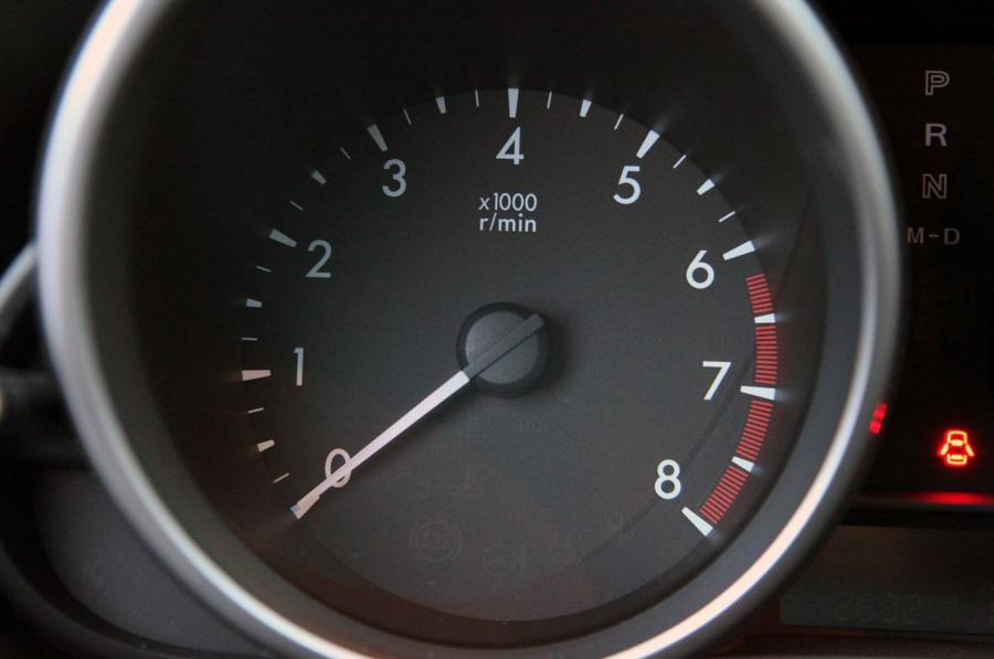  Mazda5 2012 года  (фото 20 из 94)